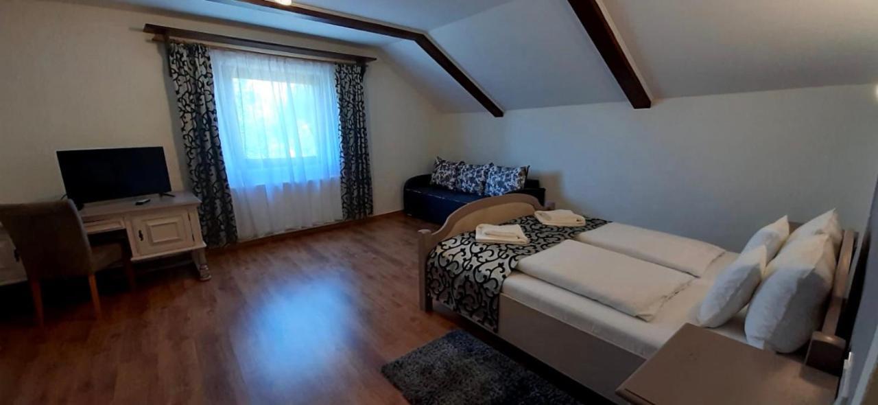 Gasthof Clara Sibiu Esterno foto